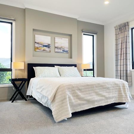 Modern，Spacious 5 Bedroom House In North Hamilton Zewnętrze zdjęcie