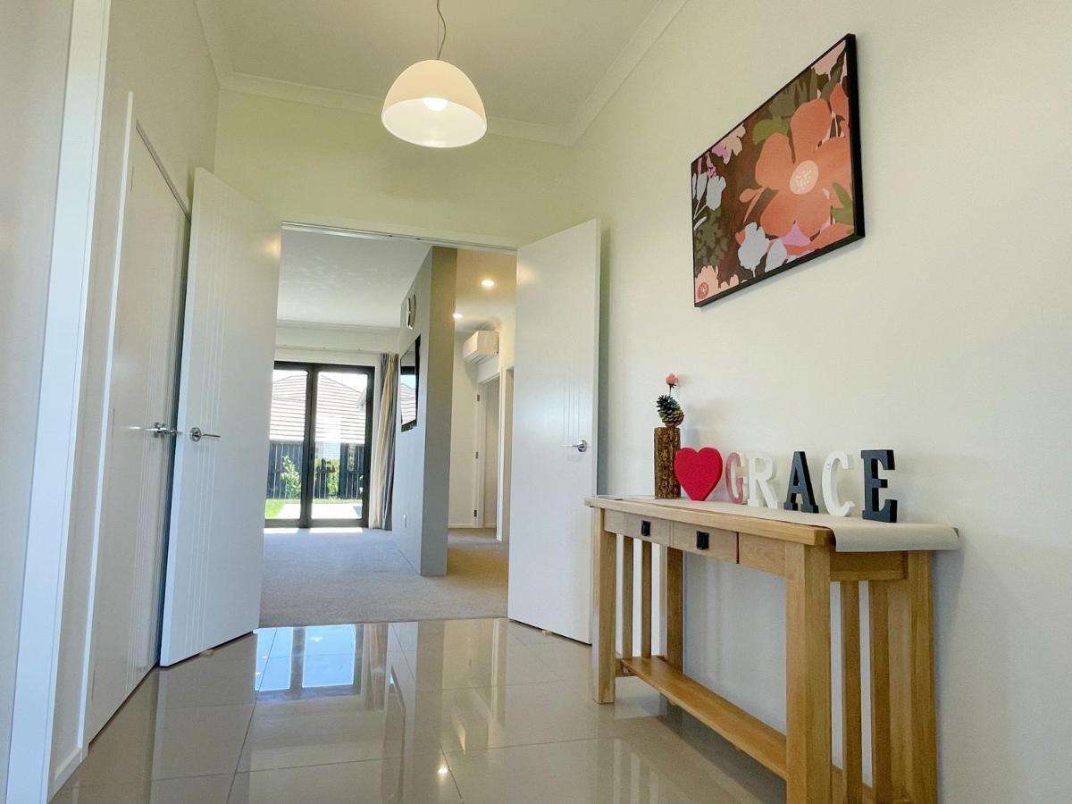 Modern，Spacious 5 Bedroom House In North Hamilton Zewnętrze zdjęcie