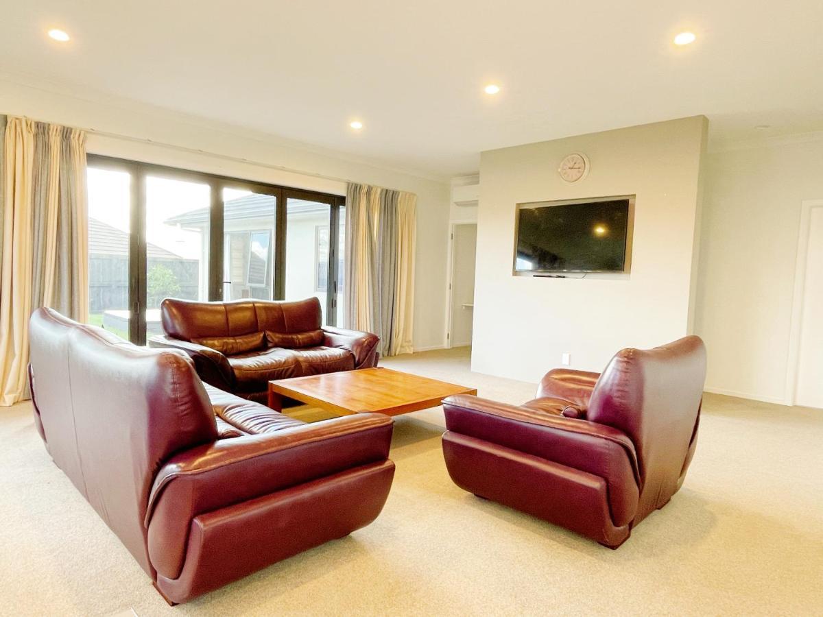 Modern，Spacious 5 Bedroom House In North Hamilton Zewnętrze zdjęcie