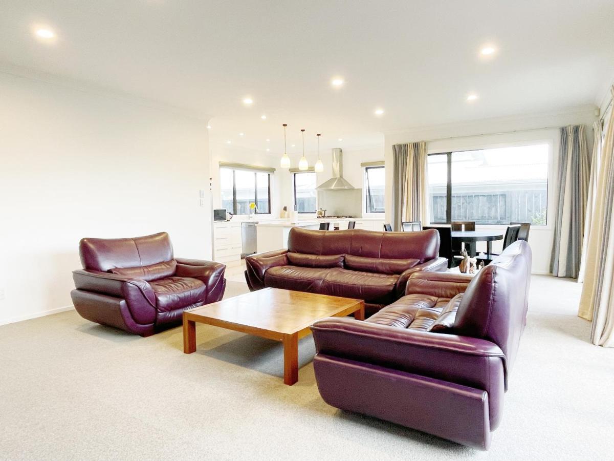 Modern，Spacious 5 Bedroom House In North Hamilton Zewnętrze zdjęcie